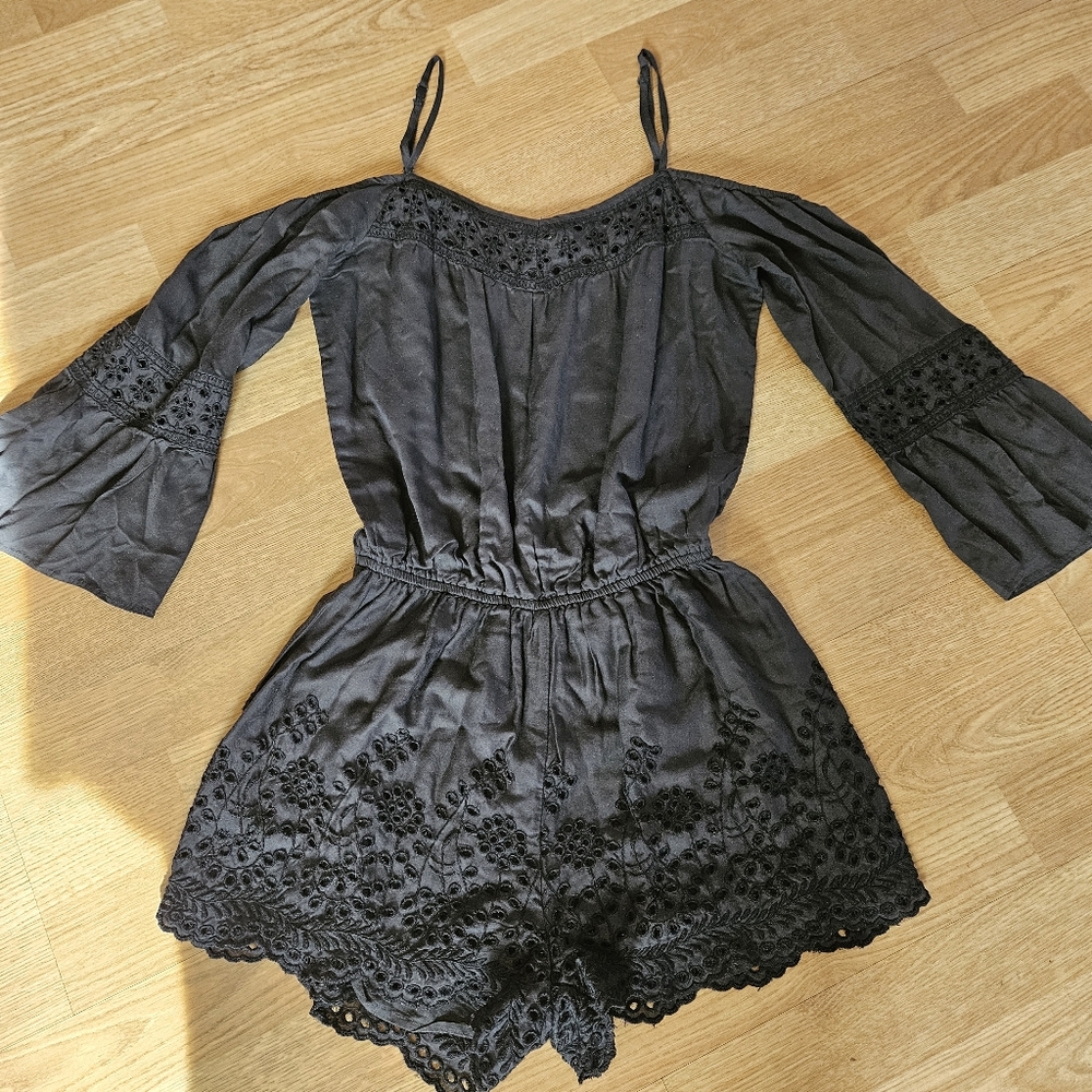 American Eagle Black Lace Romper XS W-2480 - Picture 3 of 7